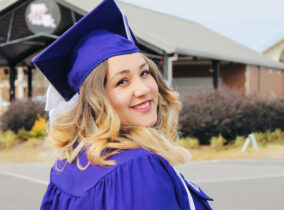 Your body language may shape who you are | Amy Cuddy Your body language may shape who you are | Amy Cuddy